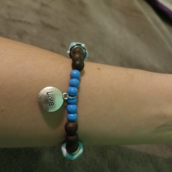 Bracelet - Picture 2 of 2